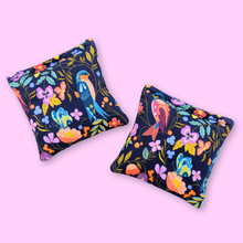 Load image into Gallery viewer, Hand Warmers Dusk Chorus Heat/Cold Pack (Set) (Copy)
