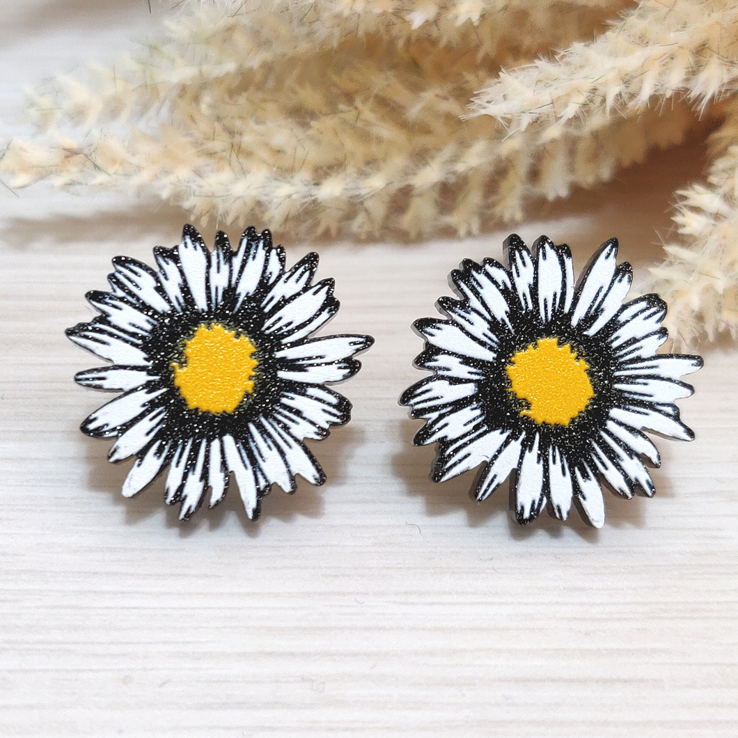 Daisies With Black Glitter Shimmer - Acrylic Studs
